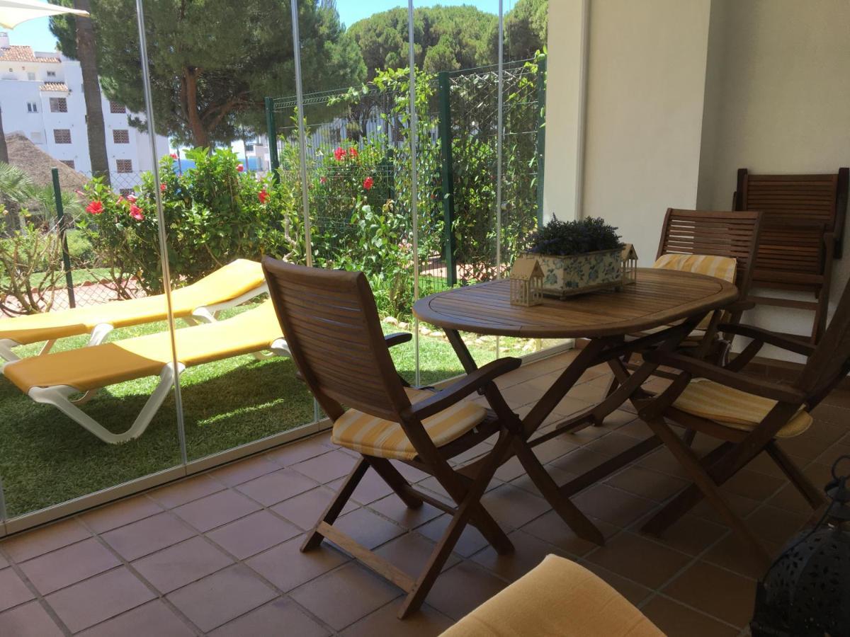 Mi Capricho, Beachfront, Grownfloor, Private Garden & Terrace Ситио-де-Калаонда Экстерьер фото