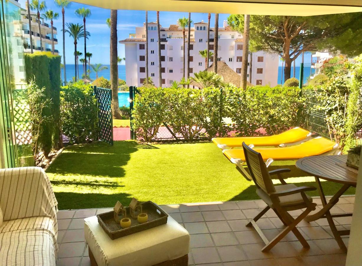 Mi Capricho, Beachfront, Grownfloor, Private Garden & Terrace Ситио-де-Калаонда Экстерьер фото