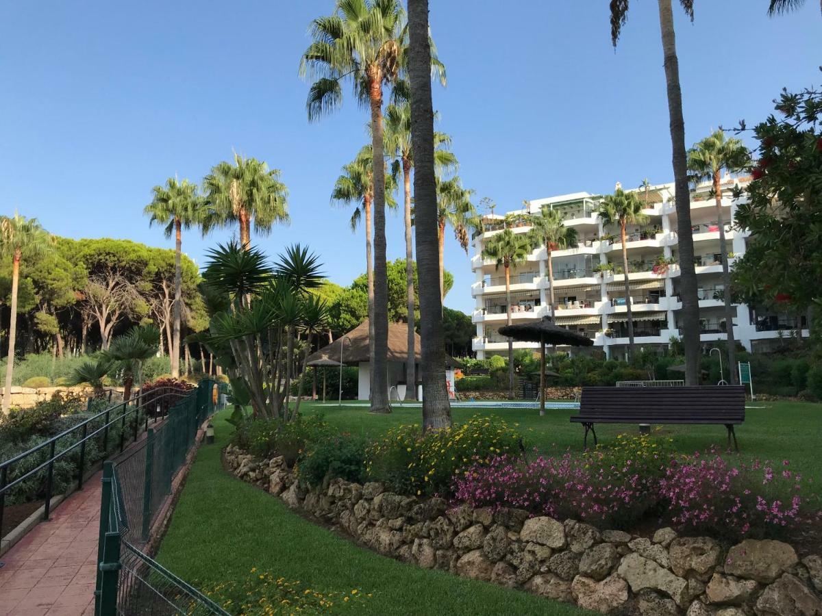 Mi Capricho, Beachfront, Grownfloor, Private Garden & Terrace Ситио-де-Калаонда Экстерьер фото