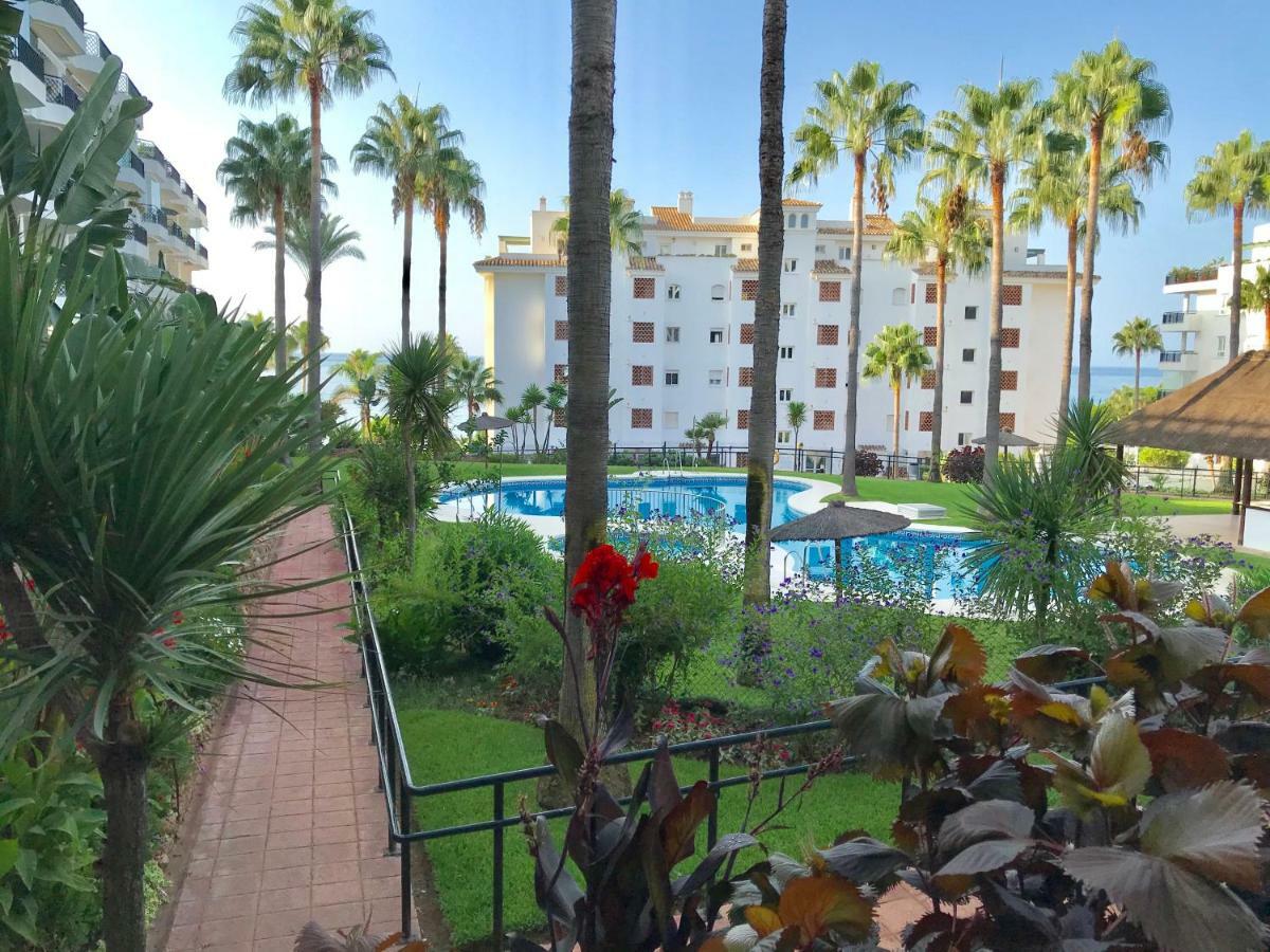 Mi Capricho, Beachfront, Grownfloor, Private Garden & Terrace Ситио-де-Калаонда Экстерьер фото