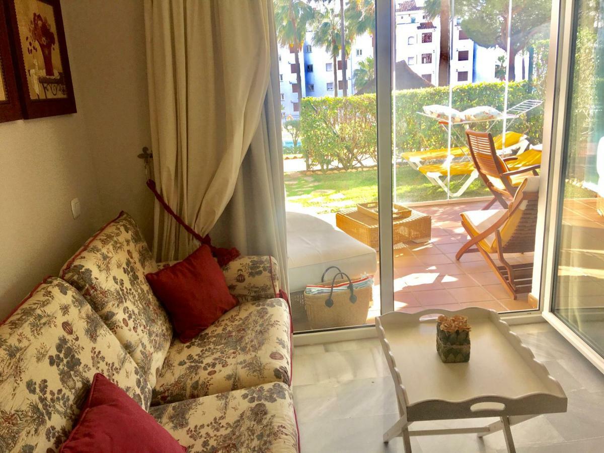 Mi Capricho, Beachfront, Grownfloor, Private Garden & Terrace Ситио-де-Калаонда Экстерьер фото